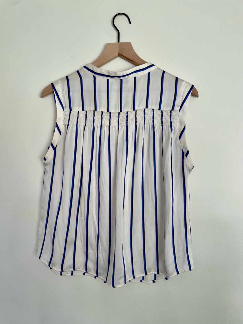 Evereve White Sleeveless Top with Blue Vertical Stripes - Picture 4 of 4
